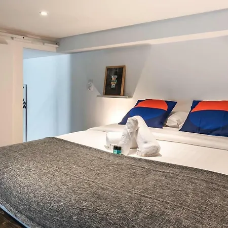 Apartment Outstanding Artist Loft - 6 Guests - Marais And Canal *